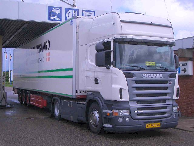 Scania-R-420-Ostergaard-Stober-210704-1[1].jpg - Scania R420Ingo Stober